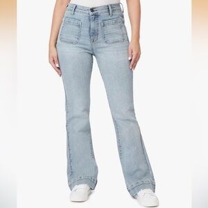 Kenzie - The Savannah High-Rise Flare - size 6/28 - light blue wash